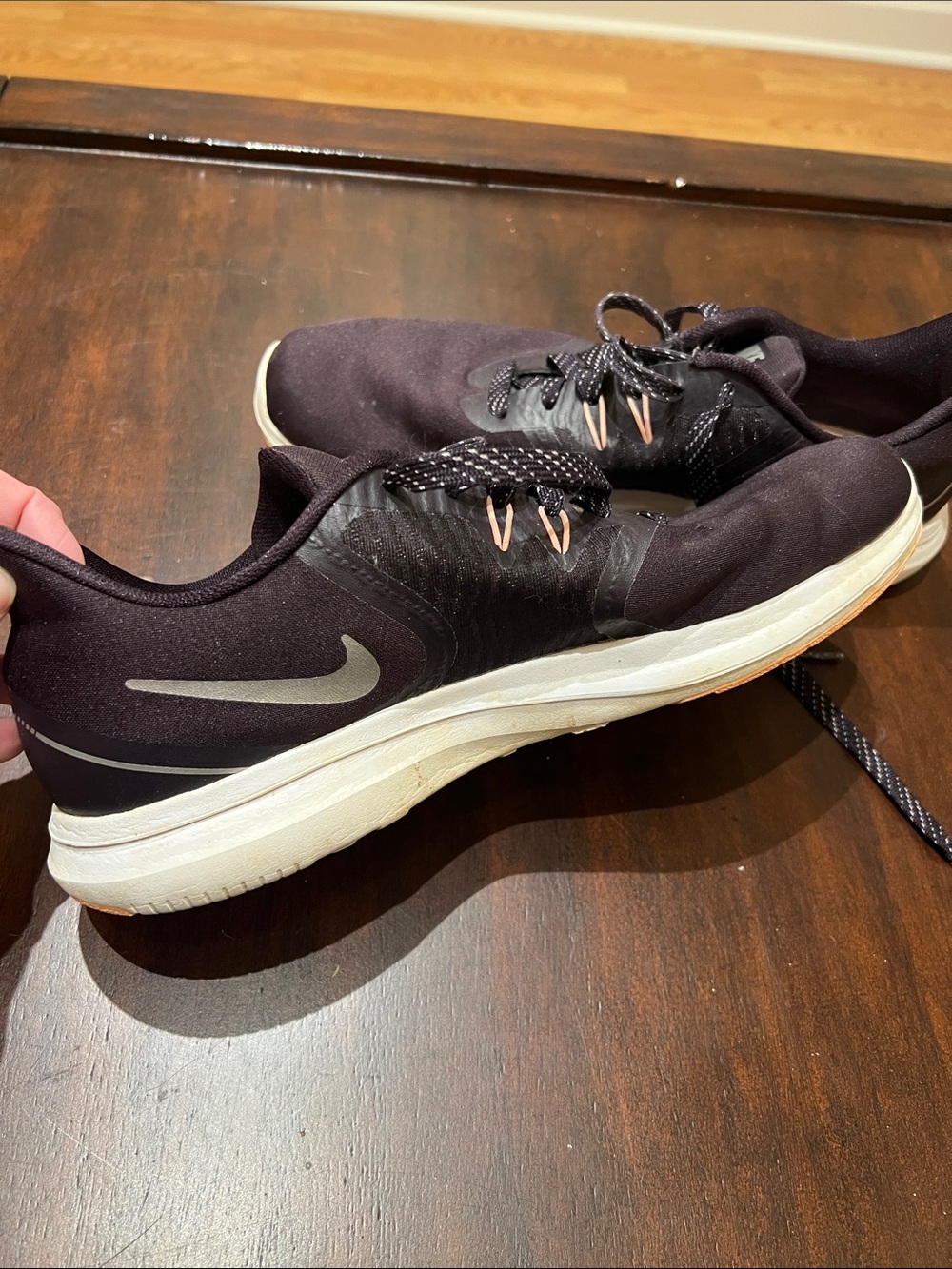 Nike Running Shoes - Picture 9 of 11